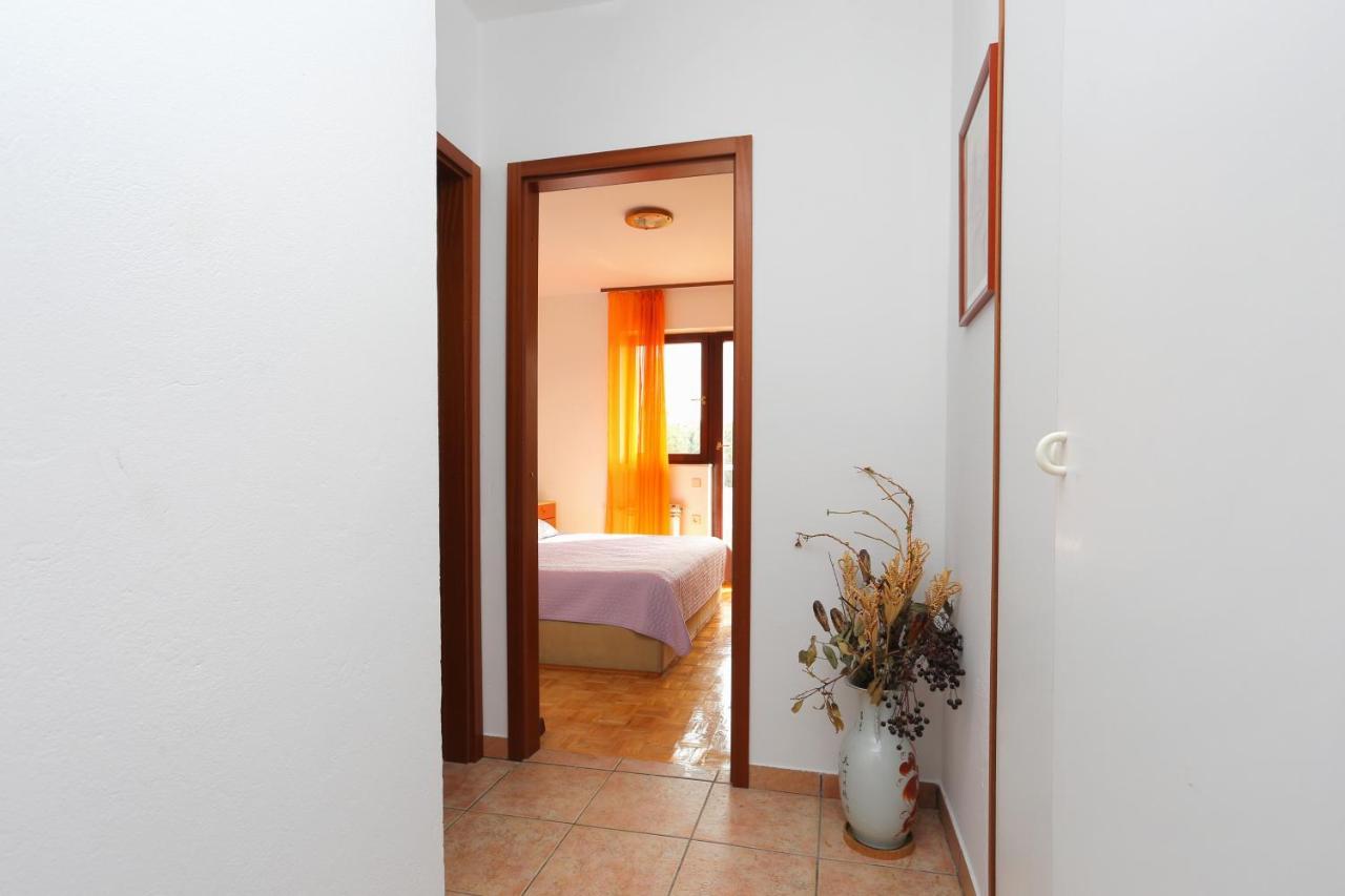 Apartments With A Parking Space Makarska - 5984 Exterior foto